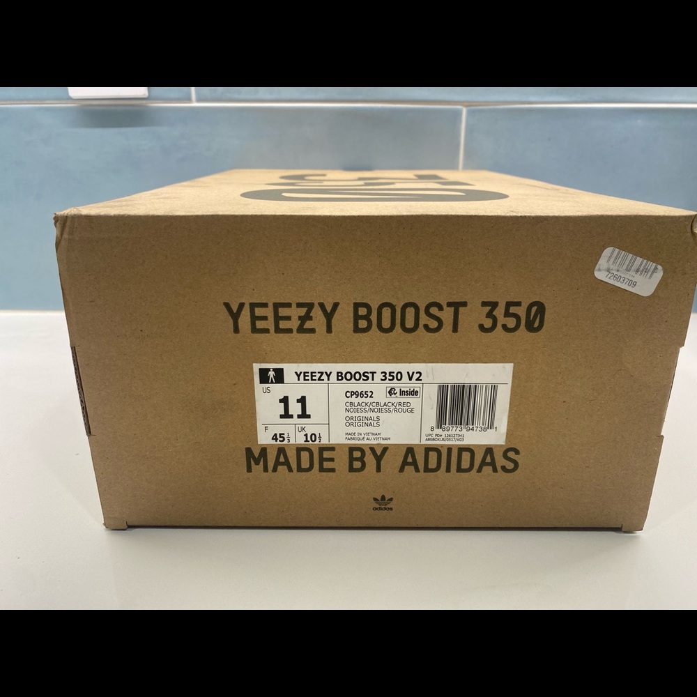 Adidas Yeezy Boost 350 V2 Sneakers